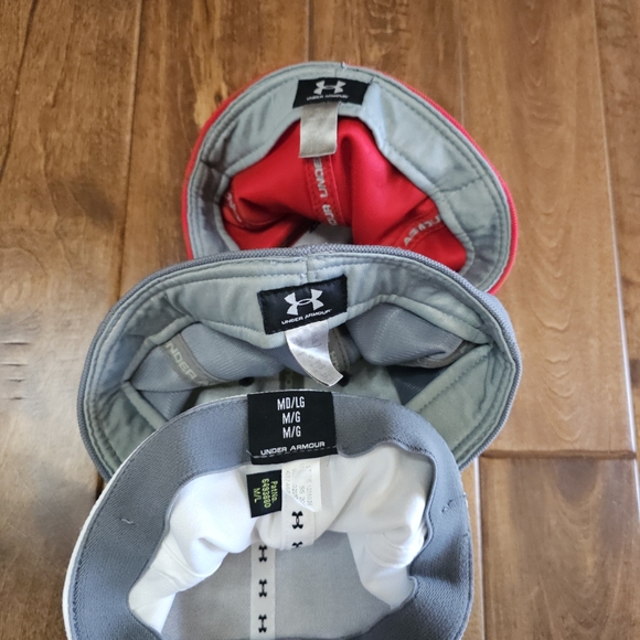 BUNDLE: 3 Under Armour baseball caps size M/L - Picture 10 of 10